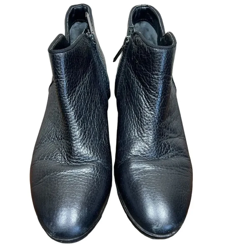 Sam Edelman Petty Ankle Booties black stacked heel round toe side zip size 7.5M